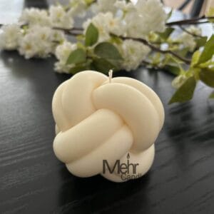 Knot-Candle